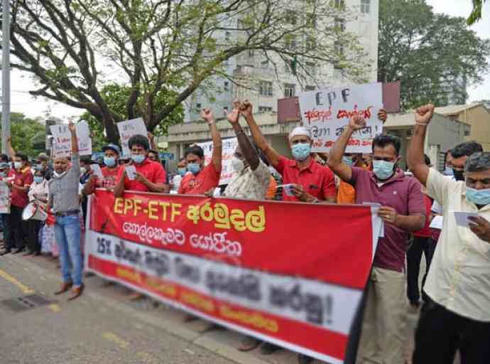 අධිභාර බද්දට එරෙහි විරෝධයට කම්කරු ඇමතිත් එක්වෙයි