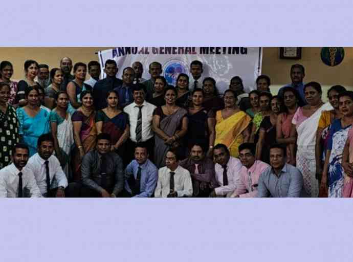 සෞඛ්‍ය සේවා පරිපාලන නිලධාරීන්ගේ හා රෝහල් ලේකම්වරුන්ගේ සංගමයෙන් ඉල්ලීම් රැසක්