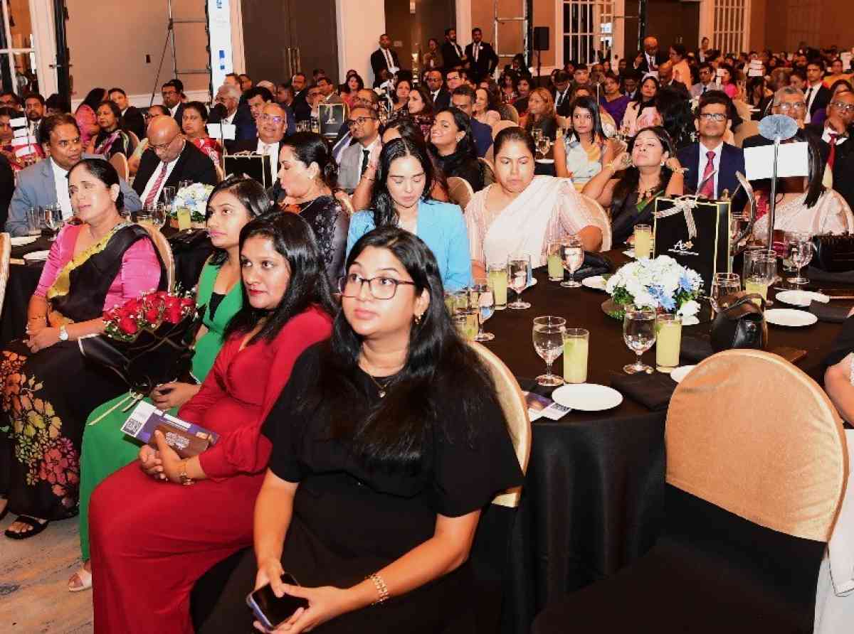 ව්‍යාපාරික ක්‌ෂේත්‍රයේ කාන්තා නායකත්වය ඇගයීමට ලක් කරයි