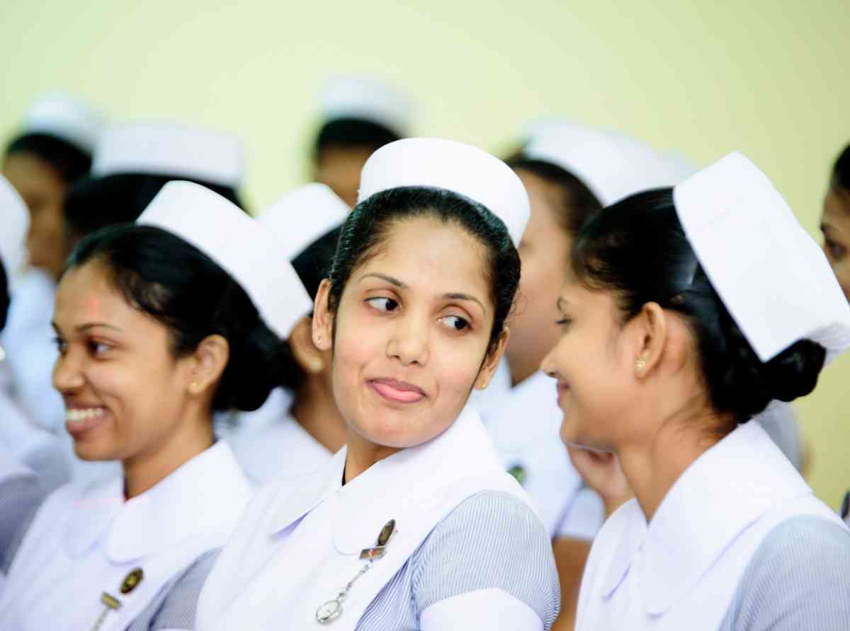 sri-lanka-nurses