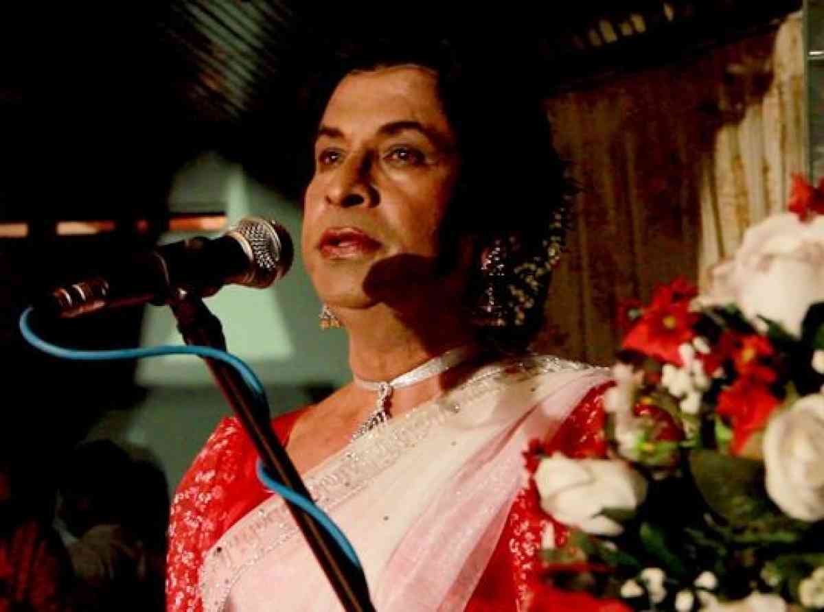 අර්ධනාරීන් කියන්නේ දේවදරුවෝ... (දෙවන කොටස)