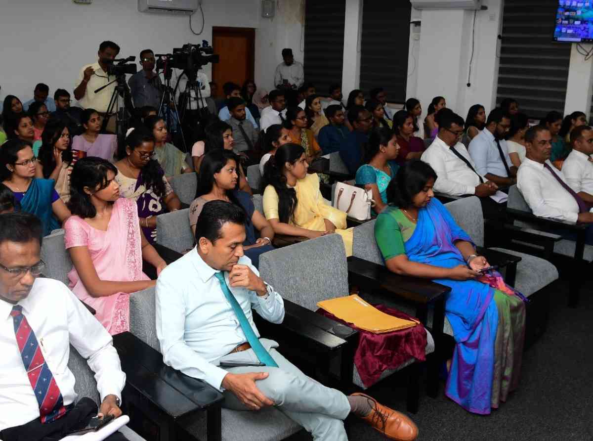 අලුතින් දන්ත ශල්‍ය වෛද්‍ය නිලධාරීන් සෞඛ්‍ය සේවාවට එක් කරයි