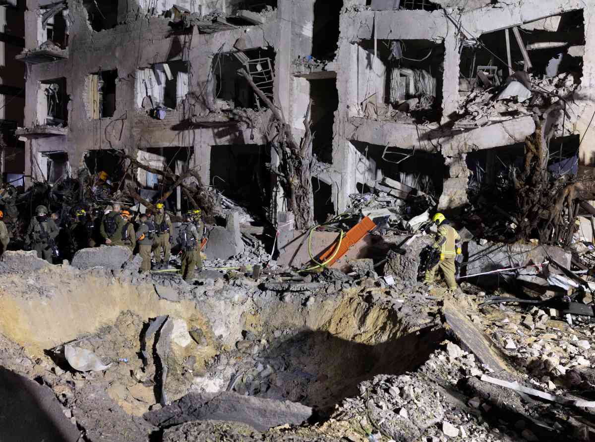 මැදපෙරදිග ශ්‍රමිකයින්ගේ ආරක්ෂාව වෙනුවෙන් මේ වන විටත් ක්‍රියාමාර්ග ගෙන අවසන් බව කාර්යාංශ සභාපති කියයි