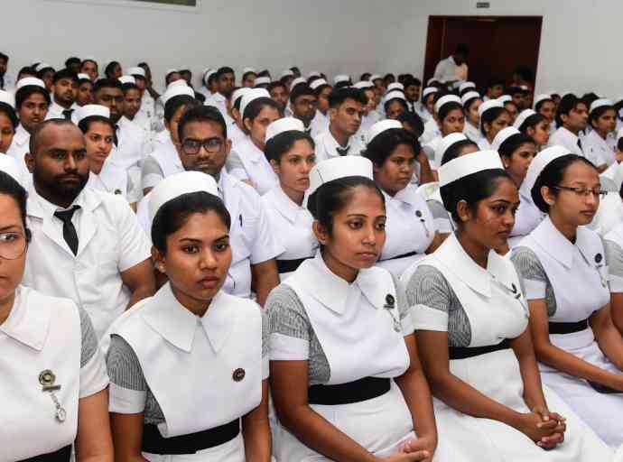 2025 - 2029 දක්වා වසර පහක තුළ දී හෙද සේවාවට අලුතින් 13600ක් බඳවා ගන්නවා - සෞඛ්‍ය හා ජනමාධ්‍ය අමාත්‍ය වෛද්‍ය නලින්ද ජයතිස්ස