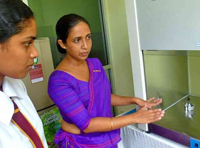 උපාධිධාරී ගුරු විභාගයේ ප්‍රතිඵල නිකුත් කිරීම ඇරඹෙයි: සම්මුඛ පරීක්ෂණය පැවැත්වෙන්නේ කෙසේ ද?